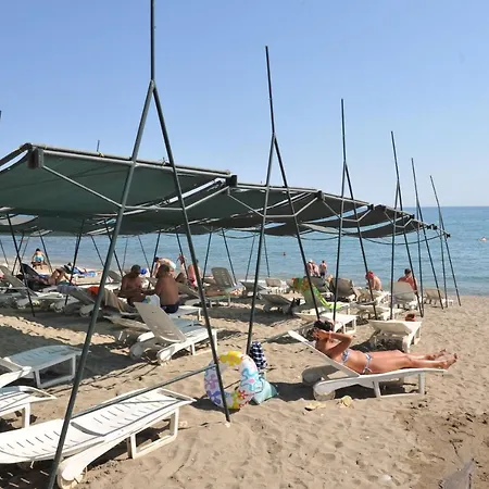 Asrin Hotel 4*