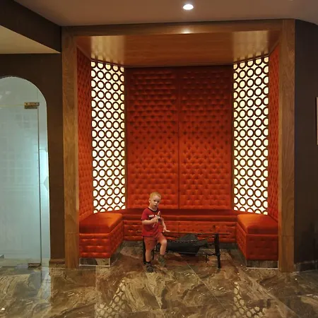 Asrin Hotel 4*
